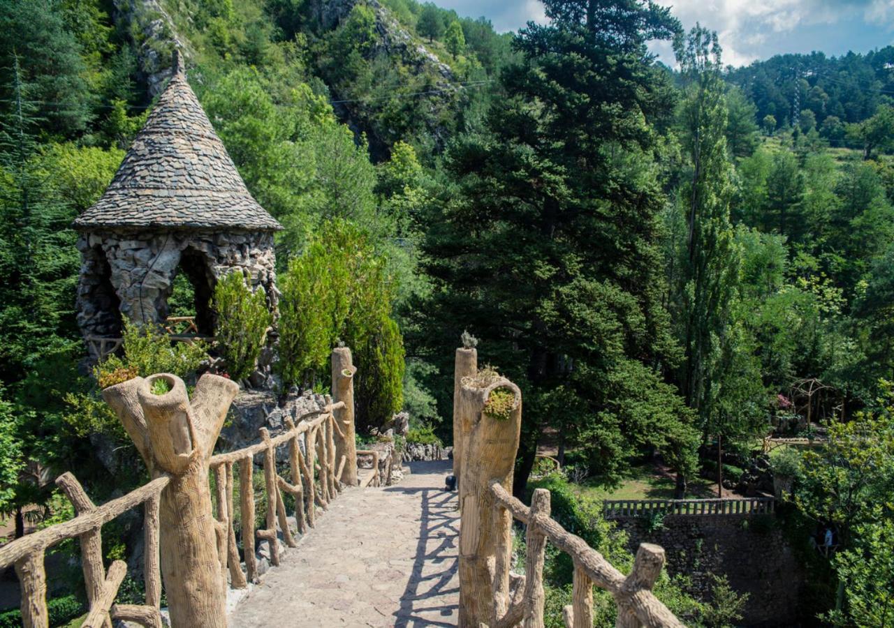 Apartamento Con Encanto En El Pirineo La Pobla de Lillet Exterior foto